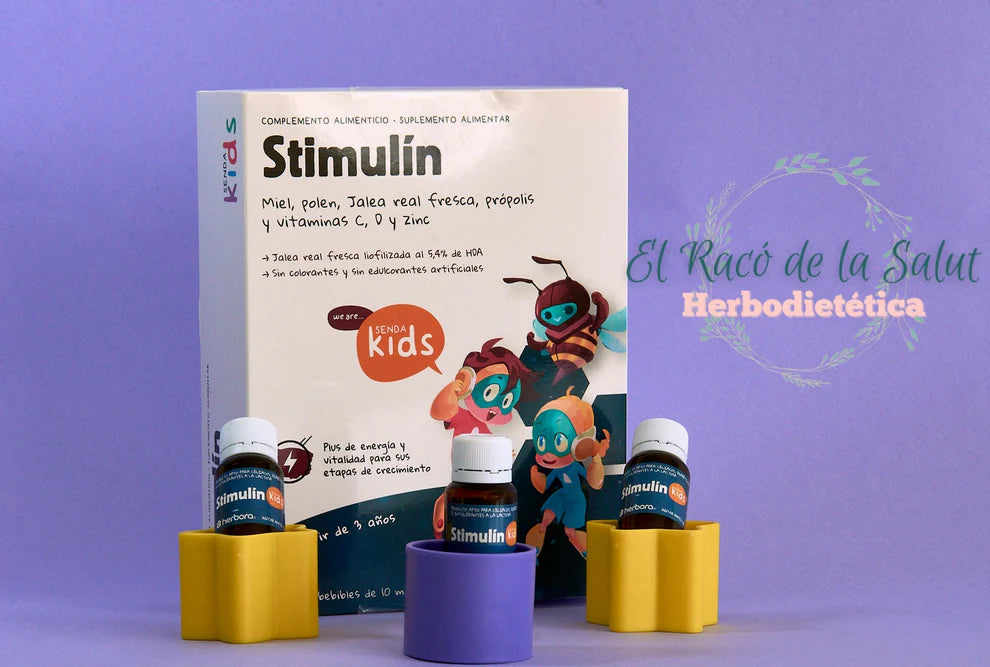 Suplemento natural Stimulin para salud infantil con vitaminas esenciales.